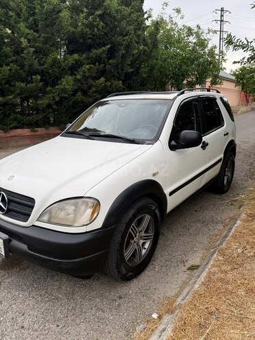 Mercedes ML 320-7