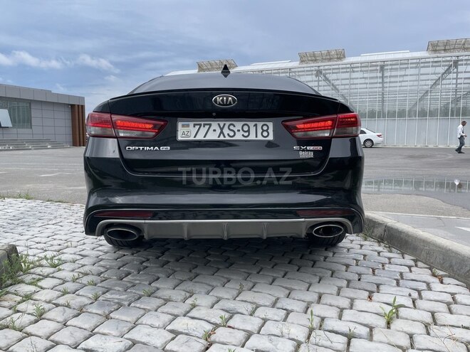 Kia Optima-5