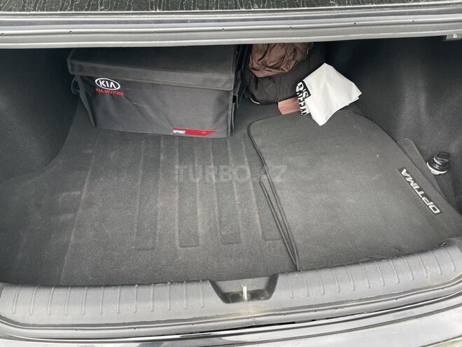 Kia Optima-14