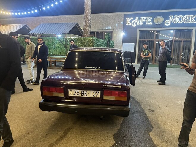 LADA (VAZ) 2107-2
