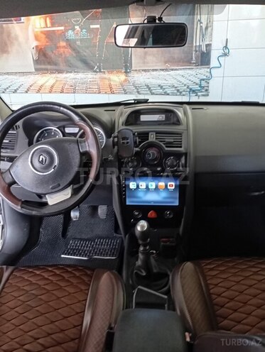Renault Megane-4