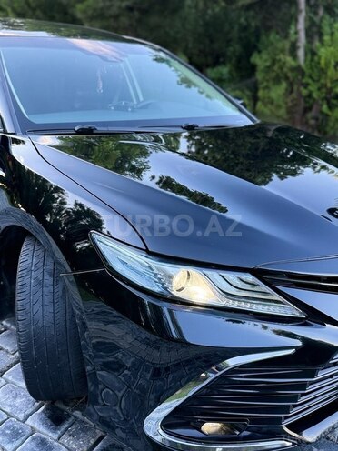 Toyota Camry-5