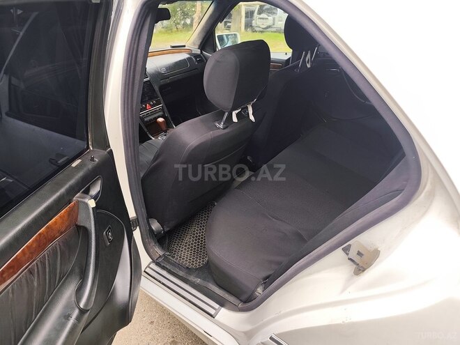 Mercedes C 280-10