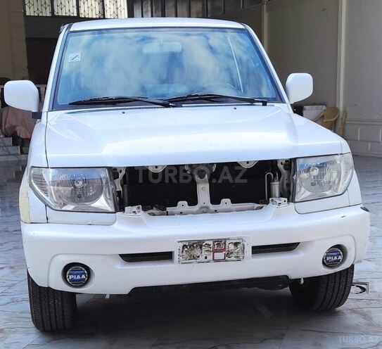 Mitsubishi Pajero io-1