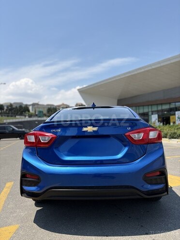 Chevrolet Cruze-6
