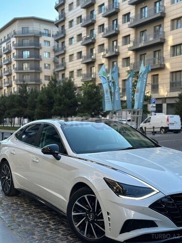 Hyundai Sonata-3