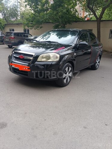 Chevrolet Aveo-2