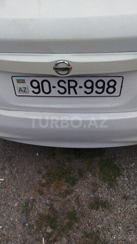 Nissan Sunny-2