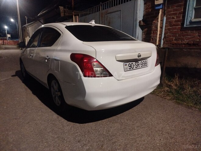 Nissan Sunny-3