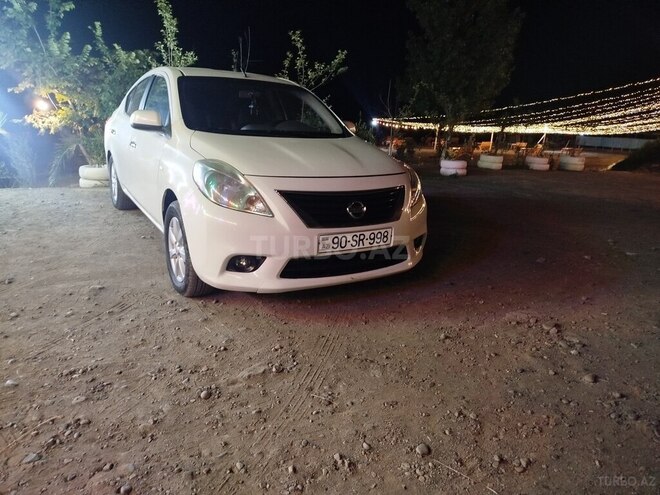 Nissan Sunny-13