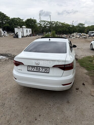 Volkswagen Jetta-3