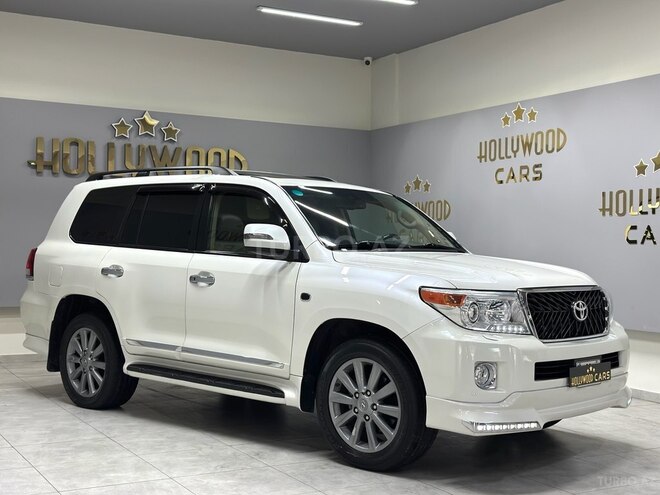 Toyota Land Cruiser-6