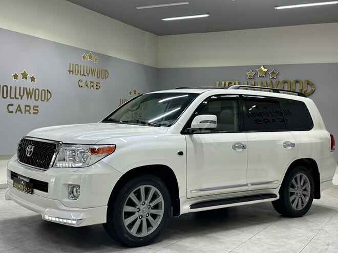 Toyota Land Cruiser-5