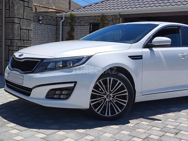 Kia K5-3