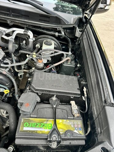 Toyota Land Cruiser Prado-13