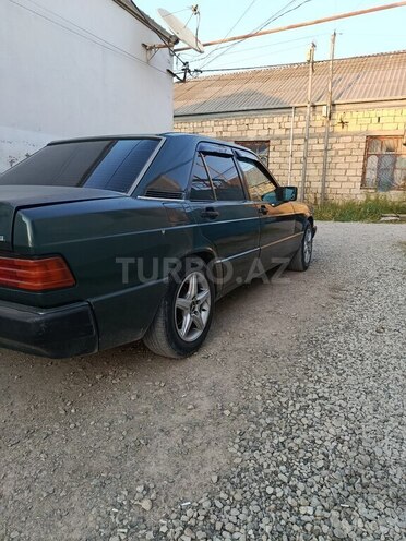 Mercedes 190-6