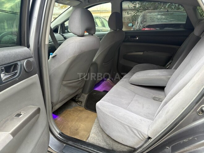 Toyota Prius-9