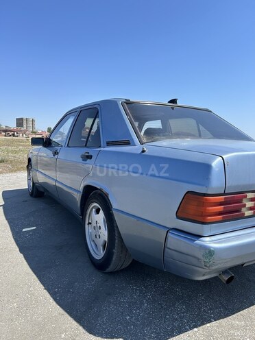 Mercedes 190-3