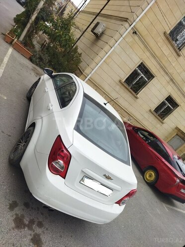 Chevrolet Aveo-4