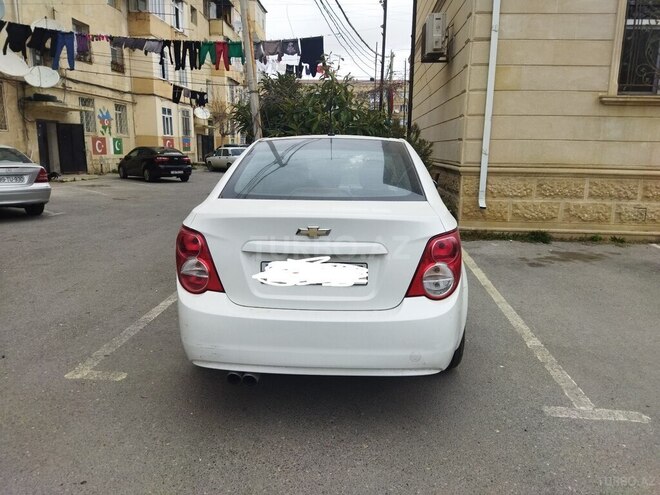 Chevrolet Aveo-2