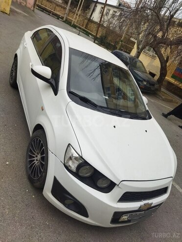 Chevrolet Aveo-6