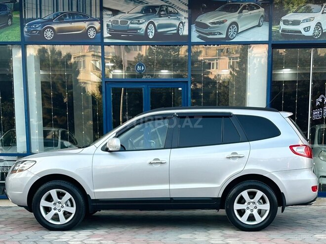 Hyundai Santa Fe-11