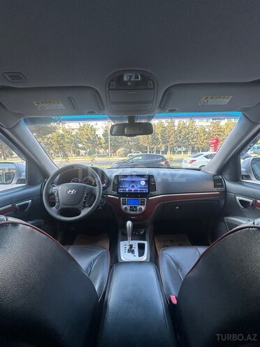 Hyundai Santa Fe-9