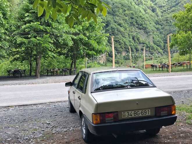 LADA (VAZ) 21099-6