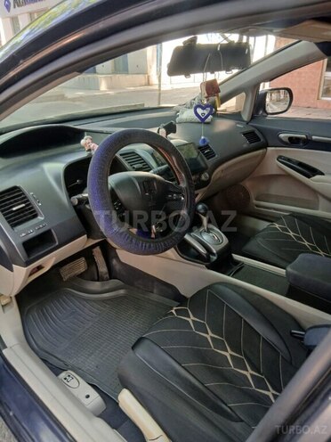 Honda Civic-4
