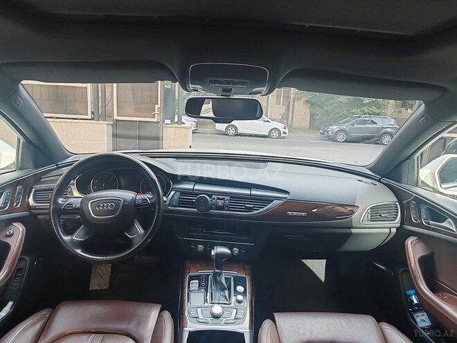 Audi A6-3