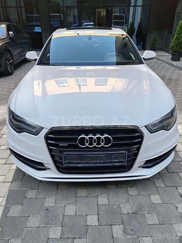 Audi A6-1