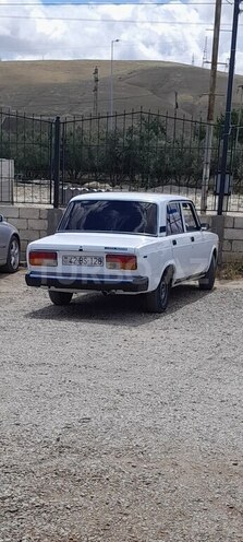 LADA (VAZ) 2107-2