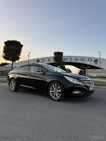 Hyundai Sonata-9