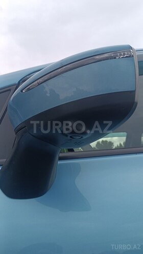 Nissan Note-9
