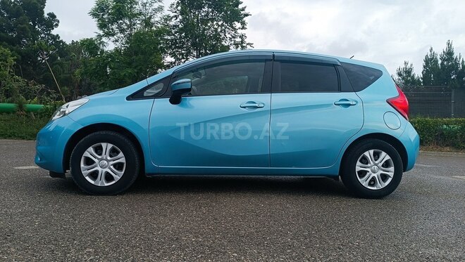 Nissan Note-5