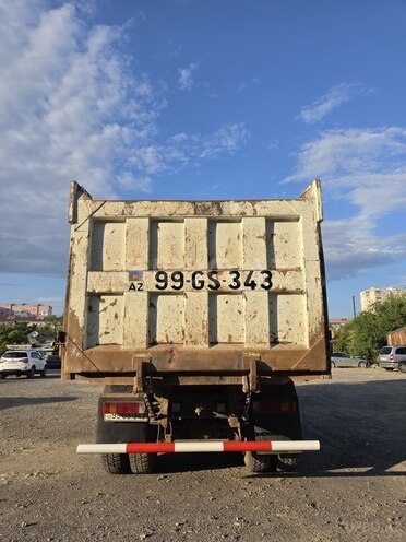 HOWO Sinotruk-9