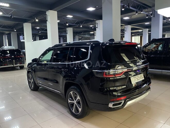 Jeep Grand Commander-6