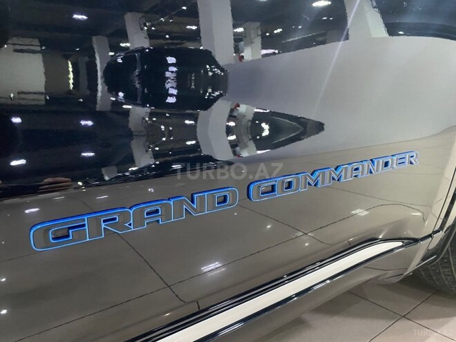 Jeep Grand Commander-14