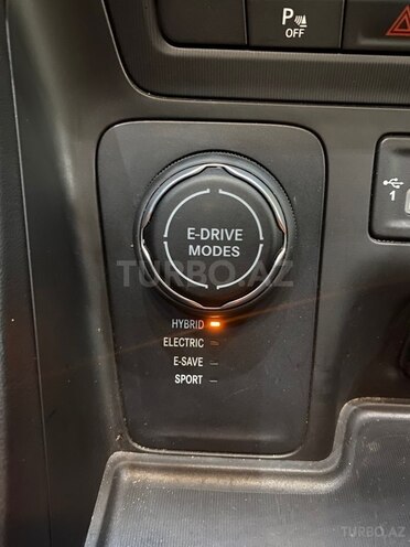 Jeep Grand Commander-13