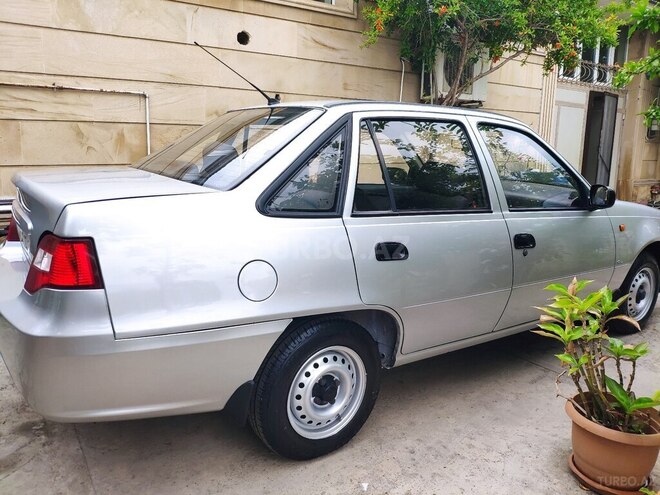 Daewoo Nexia-4