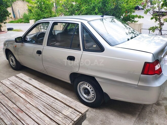 Daewoo Nexia-5
