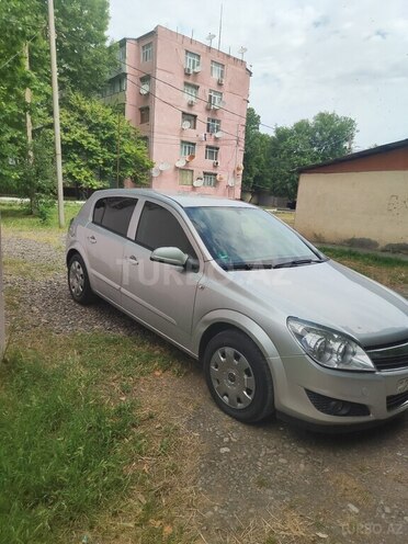 Opel Astra-7