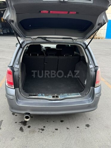 Opel Astra-13