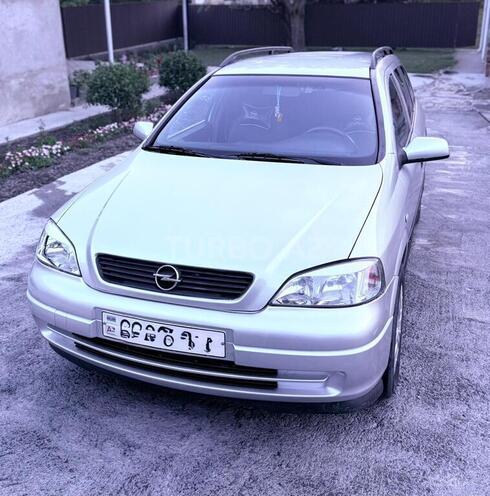 Opel Astra-1