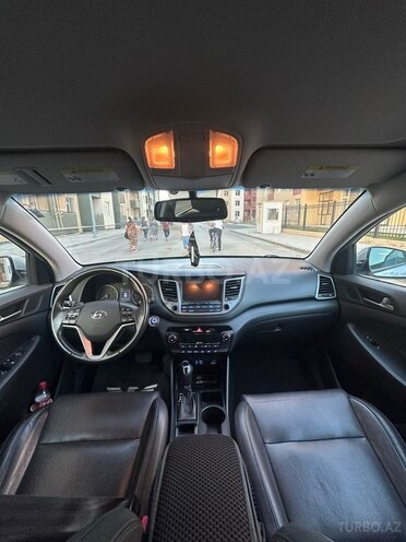 Hyundai Tucson-14