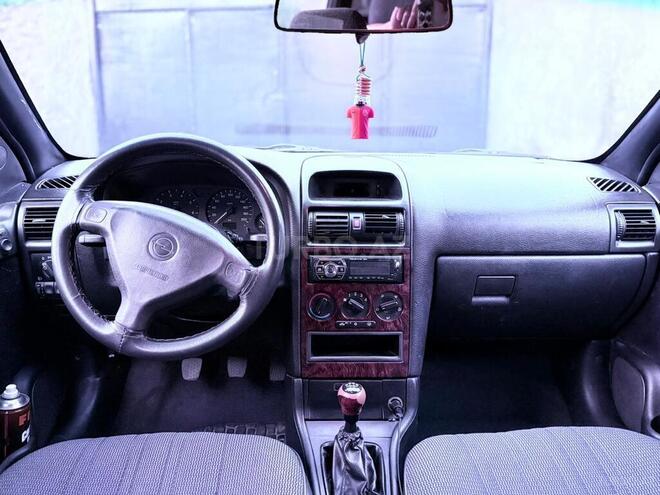 Opel Astra-3