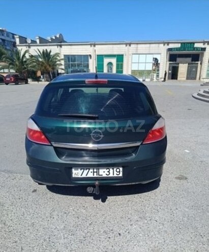 Opel Astra-2