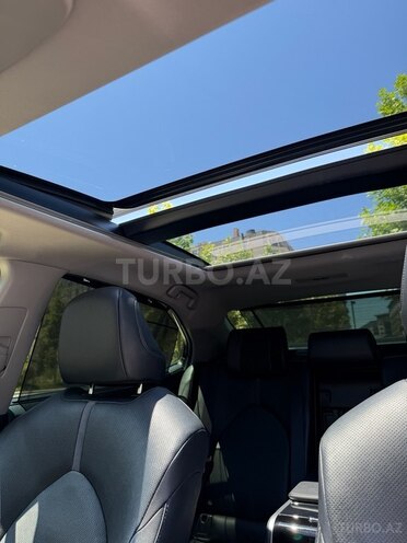 Toyota Camry-19
