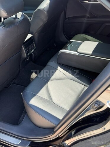 Toyota Camry-16