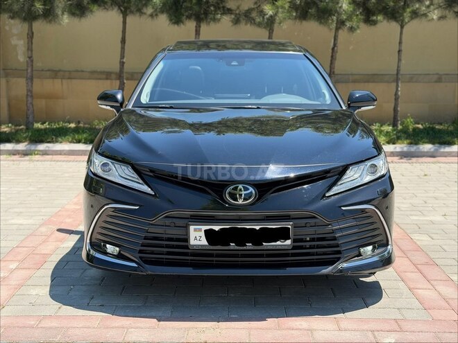 Toyota Camry-5